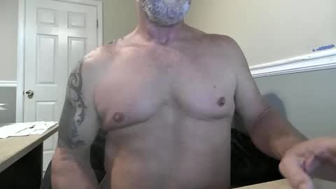 Snapshot of shooter0069 chatting on 12/04/24, 10:41 Getting mine online show from 12/04/24, 10:41