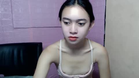 Snapshot of shopa_xiana chatting on 02/03/25, 10:11 shopa_xiana online show from 02/03/25, 10:11