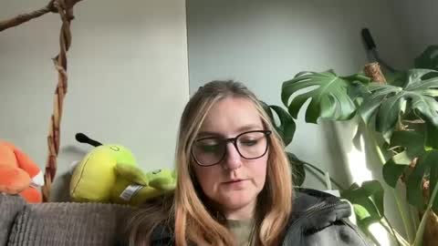 short sweetpea online show from 03/08/25, 02:51