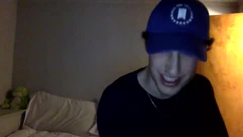 Snapshot of shortiesn40s chatting on 03/31/26, 04:13 shortiesn40s online show from 03/31/26, 04:13