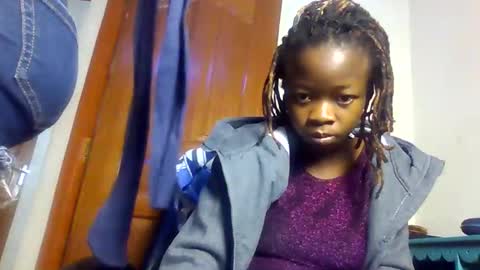 Snapshot of shortnswee254 chatting on 03/24/26, 12:10 shortnswee254 online show from 03/24/26, 12:10