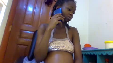 Snapshot of shortnswee254 chatting on 03/27/26, 08:26 shortnswee254 online show from 03/27/26, 08:26