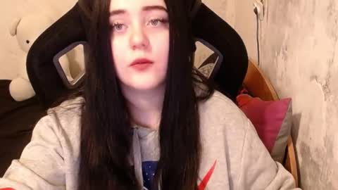 Snapshot of show_for_you chatting on 01/08/25, 11:21 show_for_you online show from 01/08/25, 11:21