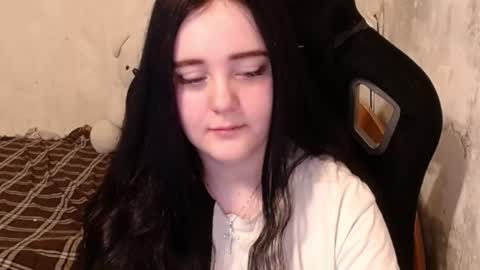 Snapshot of show_for_you chatting on 01/09/25, 11:25 show_for_you online show from 01/09/25, 11:25