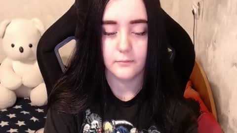 Snapshot of show_for_you chatting on 01/14/25, 11:31 show_for_you online show from 01/14/25, 11:31