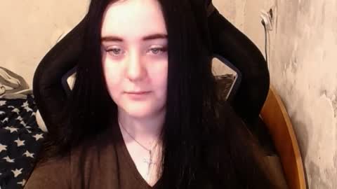 Snapshot of show_for_you chatting on 01/15/25, 11:32 show_for_you online show from 01/15/25, 11:32