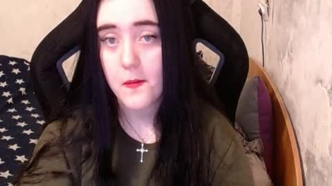 Snapshot of show_for_you chatting on 01/16/25, 11:58 show_for_you online show from 01/16/25, 11:58