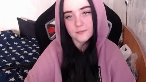 Snapshot of show_for_you chatting on 03/11/25, 06:32 show_for_you online show from 03/11/25, 06:32