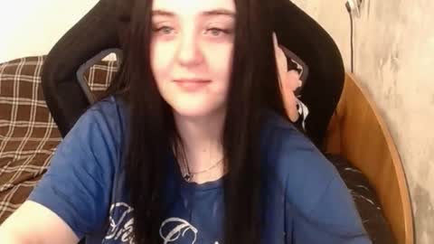 Snapshot of show_for_you chatting on 09/11/25, 10:59 show_for_you online show from 09/11/25, 10:59