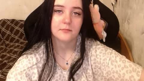 Snapshot of show_for_you chatting on 09/23/25, 12:08 show_for_you online show from 09/23/25, 12:08