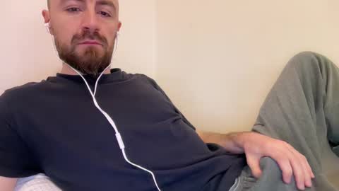show_jizzness online show from 02/06/25, 08:18