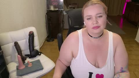 Mimi   online show from 04/03/26, 06:17