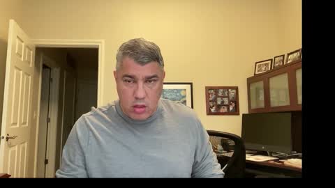 Snapshot of showmet chatting on 11/08/25, 07:45 Chicago Guy online show from 11/08/25, 07:45