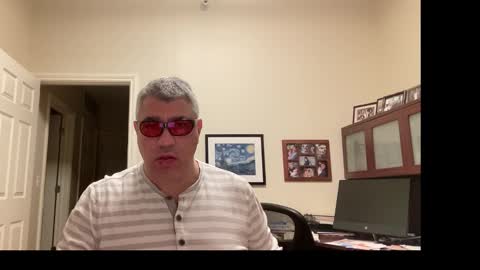 Snapshot of showmet chatting on 12/04/25, 05:28 Chicago Guy online show from 12/04/25, 05:28