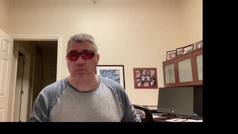 Snapshot of showmet chatting on 01/11/26, 05:01 Chicago Guy online show from 01/11/26, 05:01