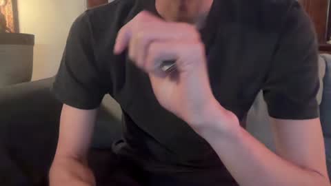 Snapshot of showoffnyc chatting on 01/25/25, 04:45 showoffnyc online show from 01/25/25, 04:45