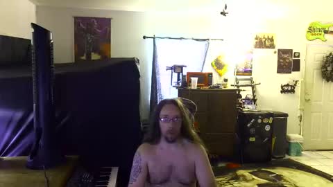 Snapshot of shredmancer chatting on 05/09/26, 08:47 shredmancer online show from 05/09/26, 08:47