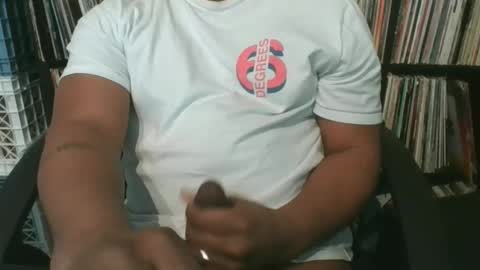 Snapshot of shy333 chatting on 02/12/26, 06:03 SHY333 online show from 02/12/26, 06:03