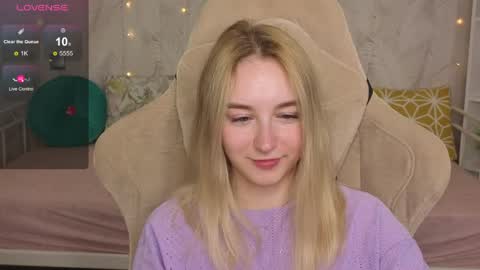 Snapshot of shy__polly chatting on 06/11/26, 12:32 Polly online show from 06/11/26, 12:32