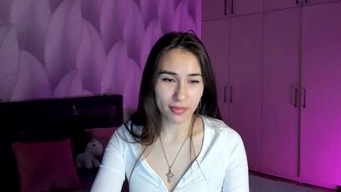 Snapshot of shy_bambiii chatting on 02/22/25, 12:16 Mika online show from 02/22/25, 12:16