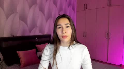 Snapshot of shy_bambiii chatting on 02/26/25, 12:05 Mika online show from 02/26/25, 12:05