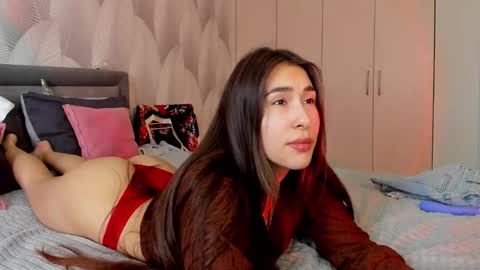 Snapshot of shy_bambiii chatting on 02/10/26, 03:43 Mika online show from 02/10/26, 03:43