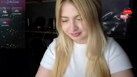 Molly online show from 05/05/26, 08:50