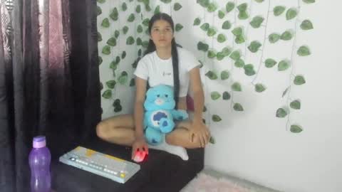 Canela online show from 05/15/26, 01:29