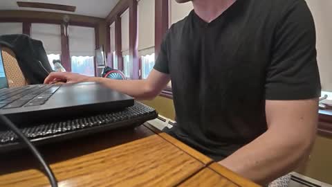 Snapshot of shy_guy_spc chatting on 03/27/26, 10:53 shy guy spc online show from 03/27/26, 10:53