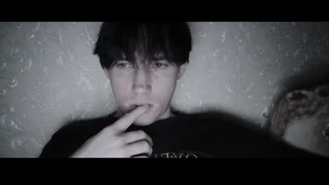 Snapshot of shy_matthew chatting on 11/01/25, 01:40 Matthew online show from 11/01/25, 01:40