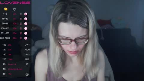 Snapshot of shy_moony chatting on 03/01/25, 12:17 just Alex online show from 03/01/25, 12:17