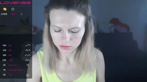 Snapshot of shy_moony chatting on 03/06/25, 09:53 just Alex online show from 03/06/25, 09:53