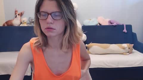 Snapshot of shy_moony chatting on 10/10/25, 12:37 just Alex online show from 10/10/25, 12:37
