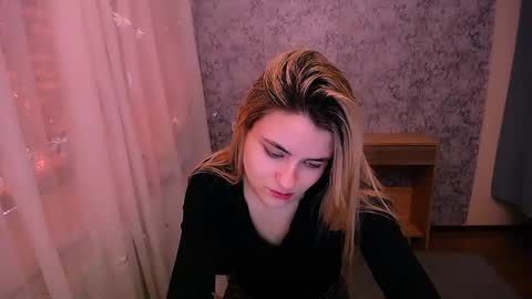 Snapshot of shy_sabrina_ chatting on 02/20/25, 08:39 shy_sabrina_ online show from 02/20/25, 08:39