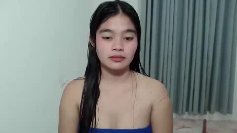 shy_thea online show from 11/24/25, 10:04
