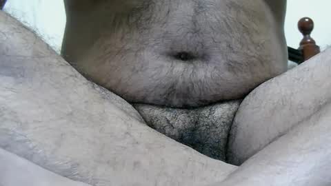 Snapshot of shyam1523 chatting on 01/12/25, 07:32 love2cum online show from 01/12/25, 07:32