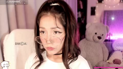 Snapshot of shyangie24 chatting on 02/04/25, 03:33 Angeline 3 independent come here when am horny... online show from 02/04/25, 03:33