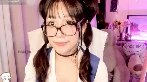 Snapshot of shyangie24 chatting on 03/07/25, 06:35 Angeline 3 independent come here when am horny... online show from 03/07/25, 06:35