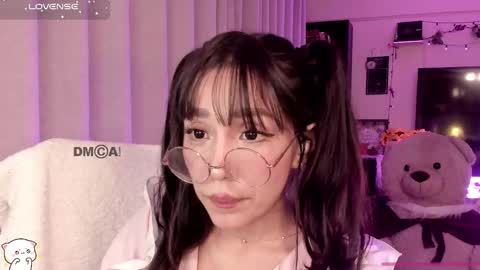 Snapshot of shyangie24 chatting on 11/09/25, 04:55 Angeline 3 independent come here when am horny... online show from 11/09/25, 04:55