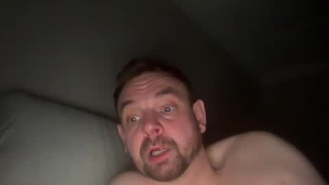 Snapshot of shyb35 chatting on 12/05/24, 05:26 shyb35 online show from 12/05/24, 05:26