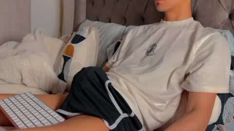 Snapshot of shydude666 chatting on 02/07/26, 11:08 shydude666 online show from 02/07/26, 11:08