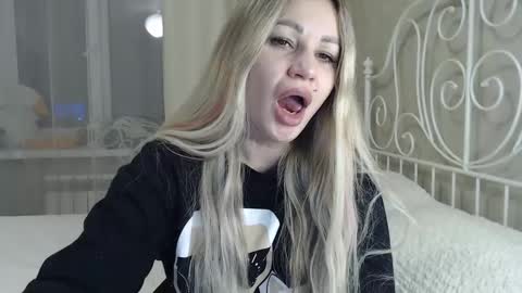 Eva online show from 01/25/25, 03:20