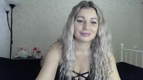 Eva online show from 09/10/25, 05:07