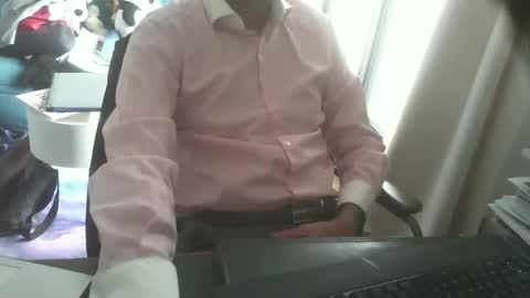 Snapshot of shyfrenchcock chatting on 11/06/25, 10:27 shyfrenchcock online show from 11/06/25, 10:27