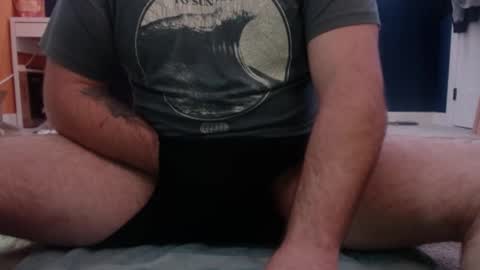 Snapshot of shyguy0212 chatting on 02/18/26, 06:37 shyguy0212 online show from 02/18/26, 06:37