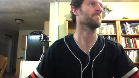 Snapshot of shyguy9387 chatting on 02/24/25, 03:33 shyguy9387 online show from 02/24/25, 03:33