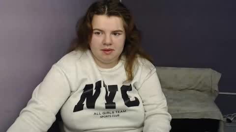 Snapshot of shyness_girl chatting on 10/05/25, 06:56 Bethany online show from 10/05/25, 06:56