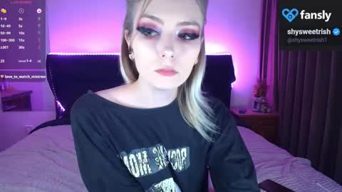 Snapshot of shysweetrish chatting on 02/19/25, 10:23 shysweetrish online show from 02/19/25, 10:23