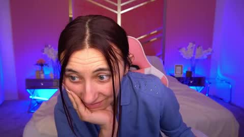 shyy_jany online show from 05/05/26, 01:08