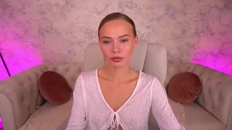 shyysiren online show from 09/13/25, 06:02